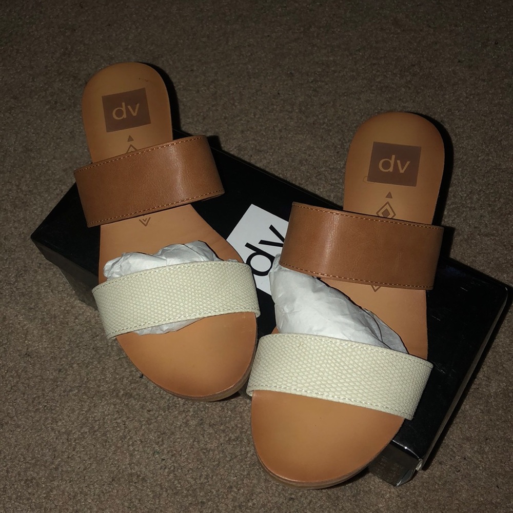 Dolce Vita stewpot sandals